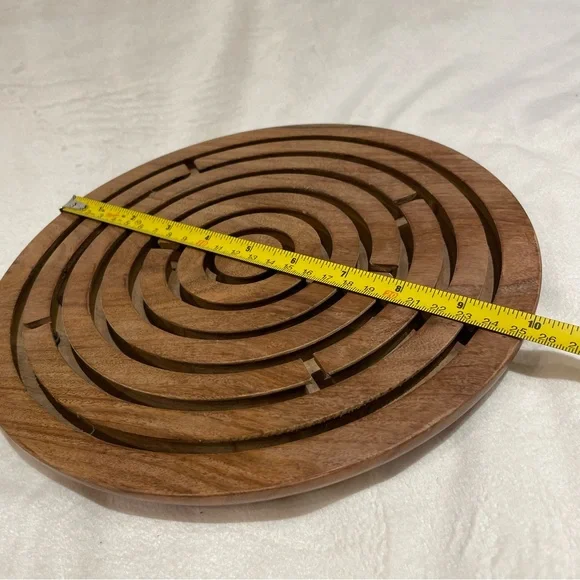 Wooden Labyrinth/Maze Trivet/Coaster - Picture 15 of 16